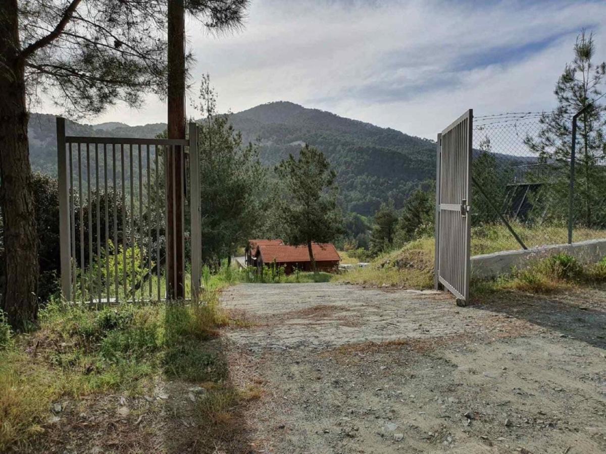 The Cosy Mountain Cabin With Stunning Views Near Troodos Kato Amiandos Exterior photo